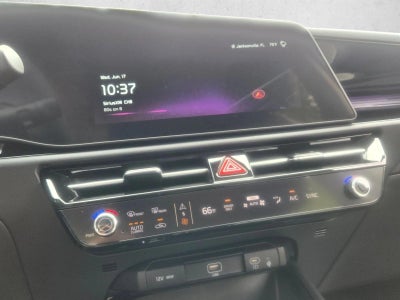 2025 Kia Niro SX FWD