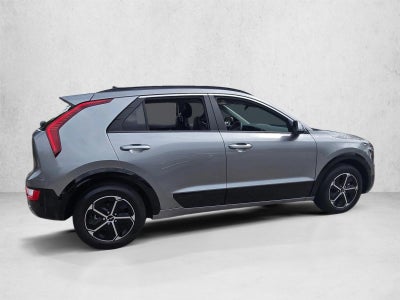 2025 Kia Niro SX FWD