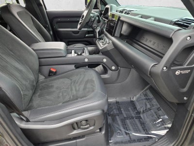 2022 Land Rover Defender 110 V8 AWD