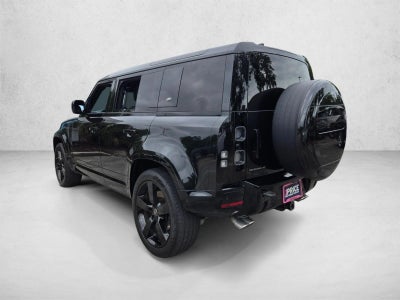 2022 Land Rover Defender 110 V8 AWD