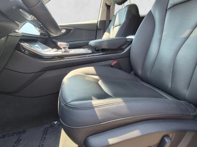 2023 Audi Q7 Premium 45 TFSI quattro