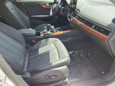 2022 Audi A4 Sedan Premium 40 TFSI quattro