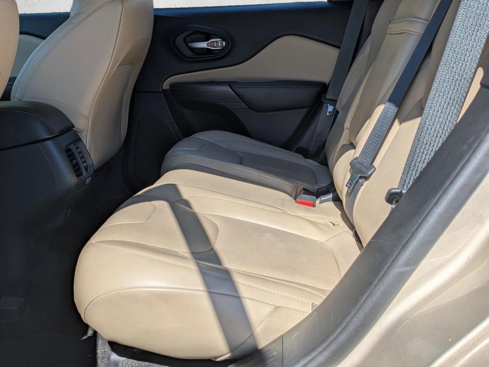 2015 Jeep Cherokee FWD 4dr Limited