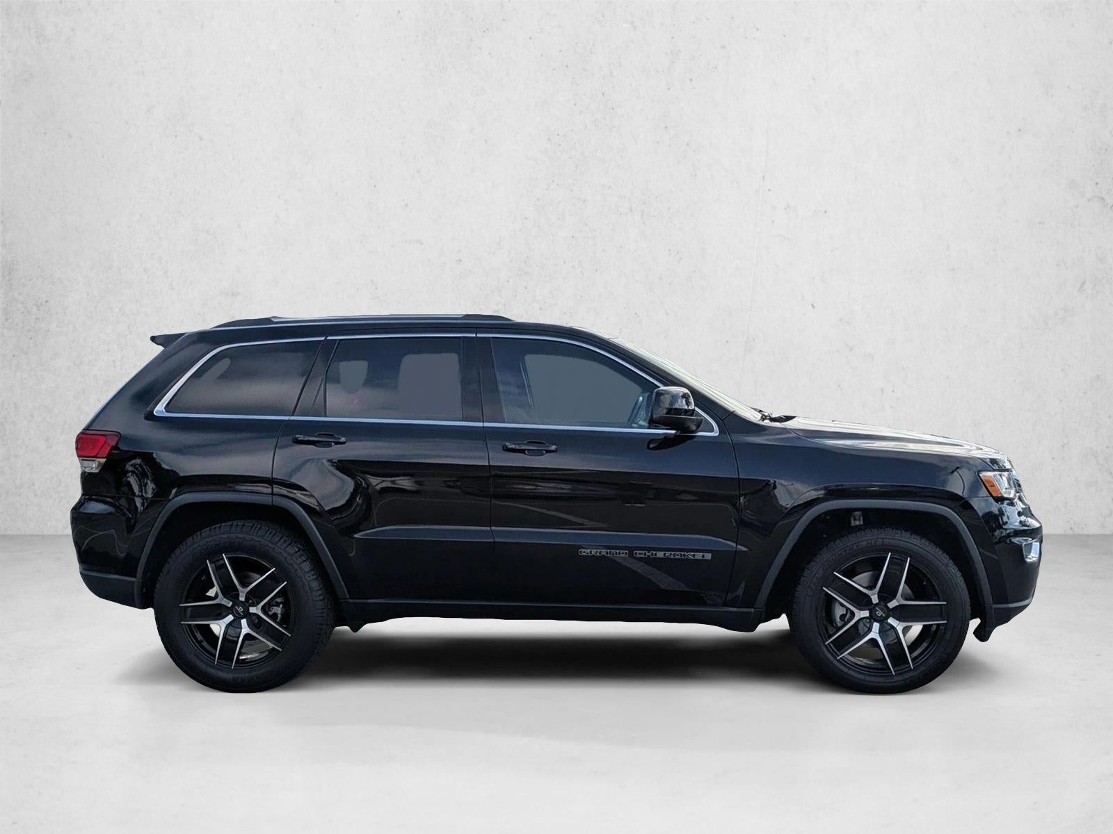 2021 Jeep Grand Cherokee Laredo E 4x2