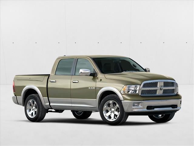 2009 Dodge Ram 1500 2WD Crew Cab 5.6 Ft Box SLT