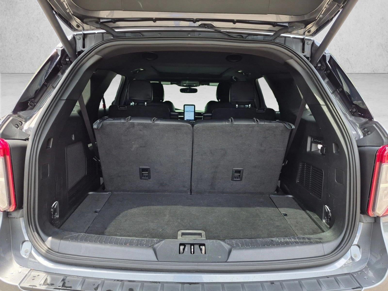 2023 Ford Explorer ST 4WD