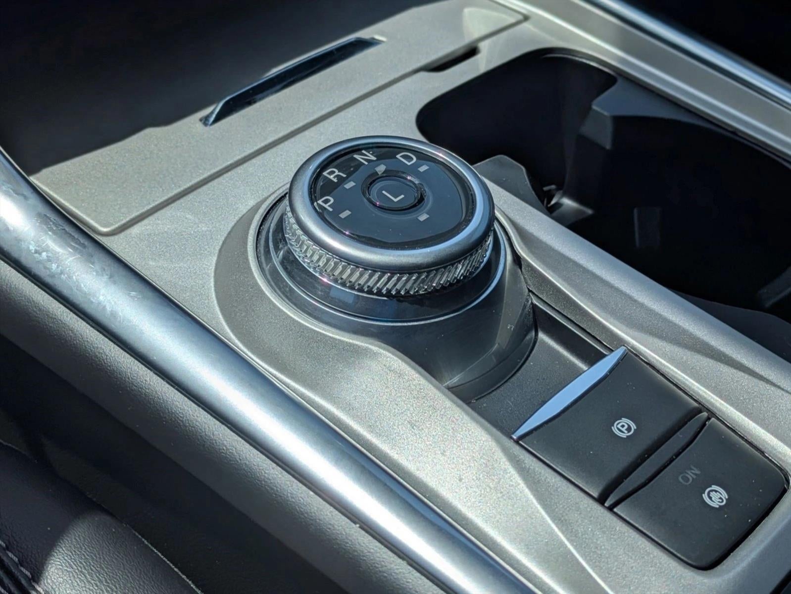 2023 Ford Explorer XLT RWD