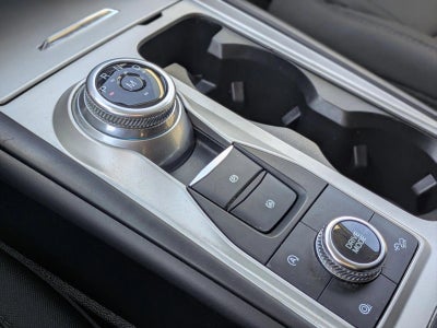 2021 Ford Explorer XLT 4WD