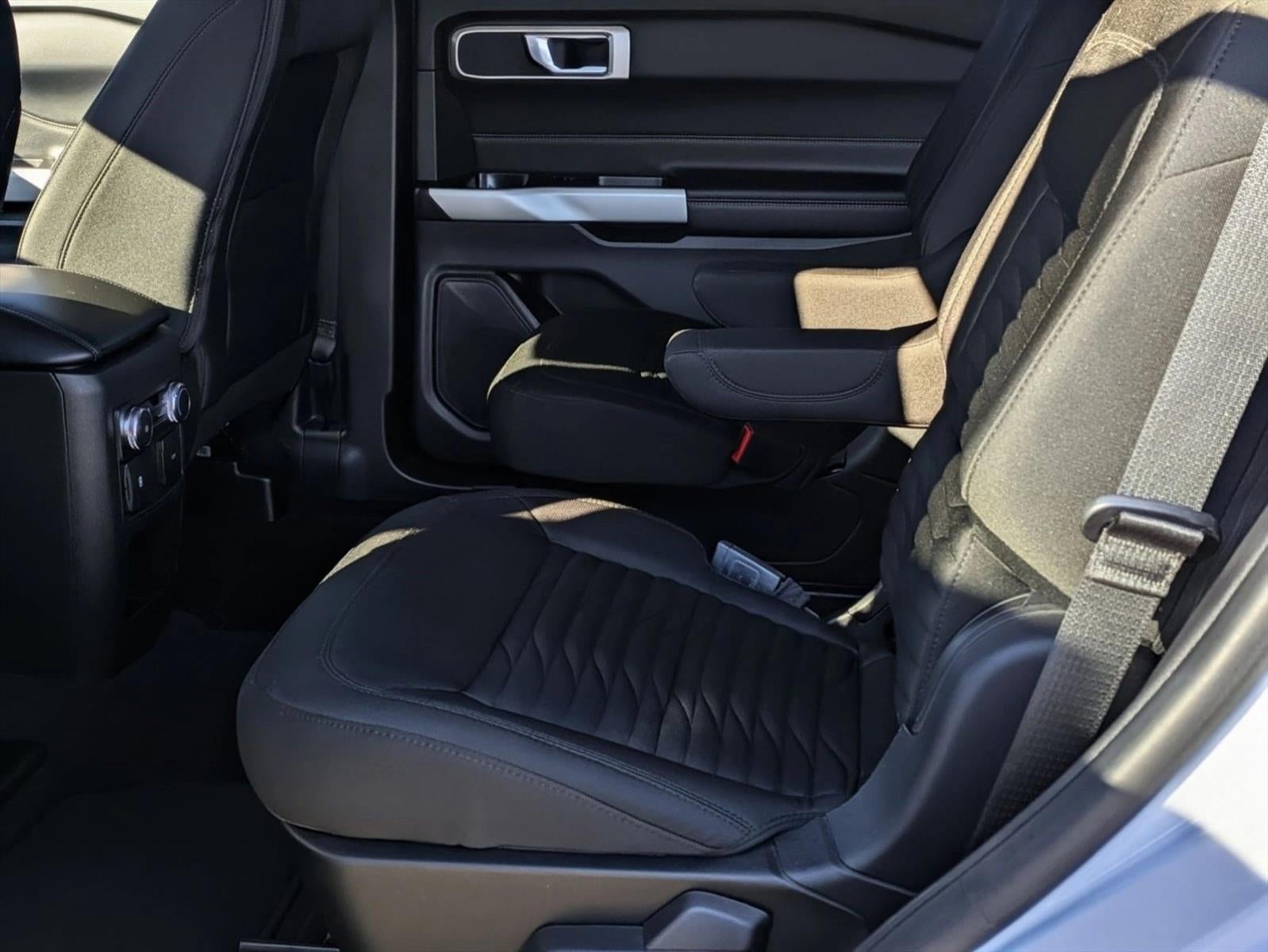 2021 Ford Explorer XLT 4WD