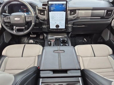 2023 Ford F-150 Lightning Platinum 4WD SuperCrew 5.5' Box