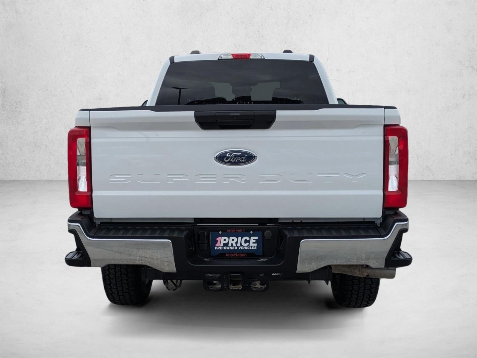 2024 Ford Super Duty F-250 SRW XLT 4WD Crew Cab 6.75' Box