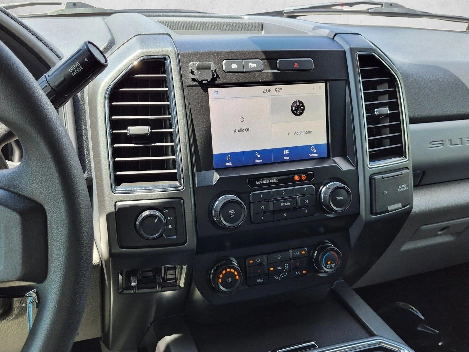 2022 Ford Super Duty F-450 DRW XLT 4WD Crew Cab 8' Box