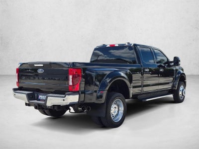 2022 Ford Super Duty F-450 DRW XLT 4WD Crew Cab 8' Box