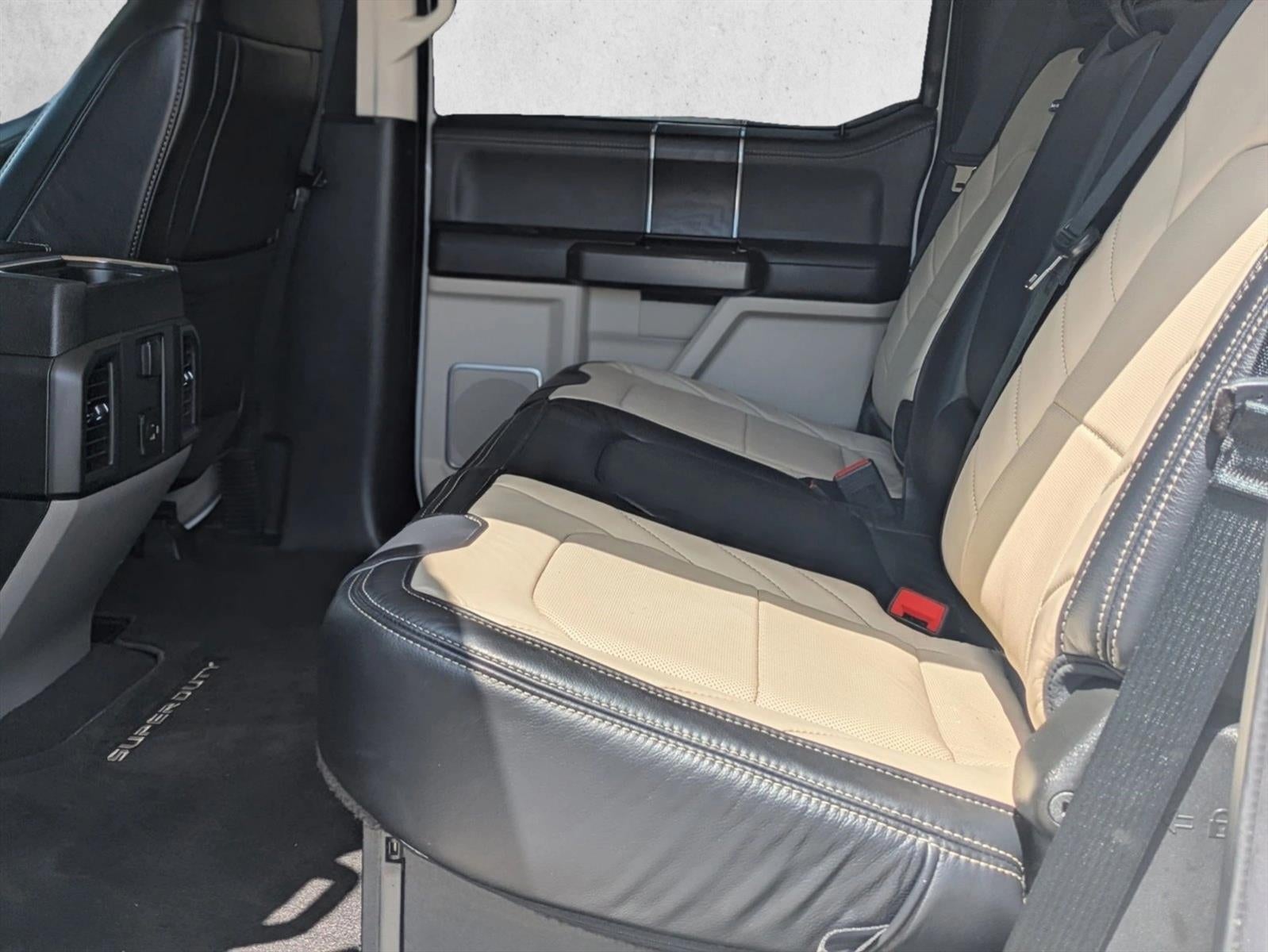 2020 Ford Super Duty F-450 DRW Limited 4WD Crew Cab 8' Box