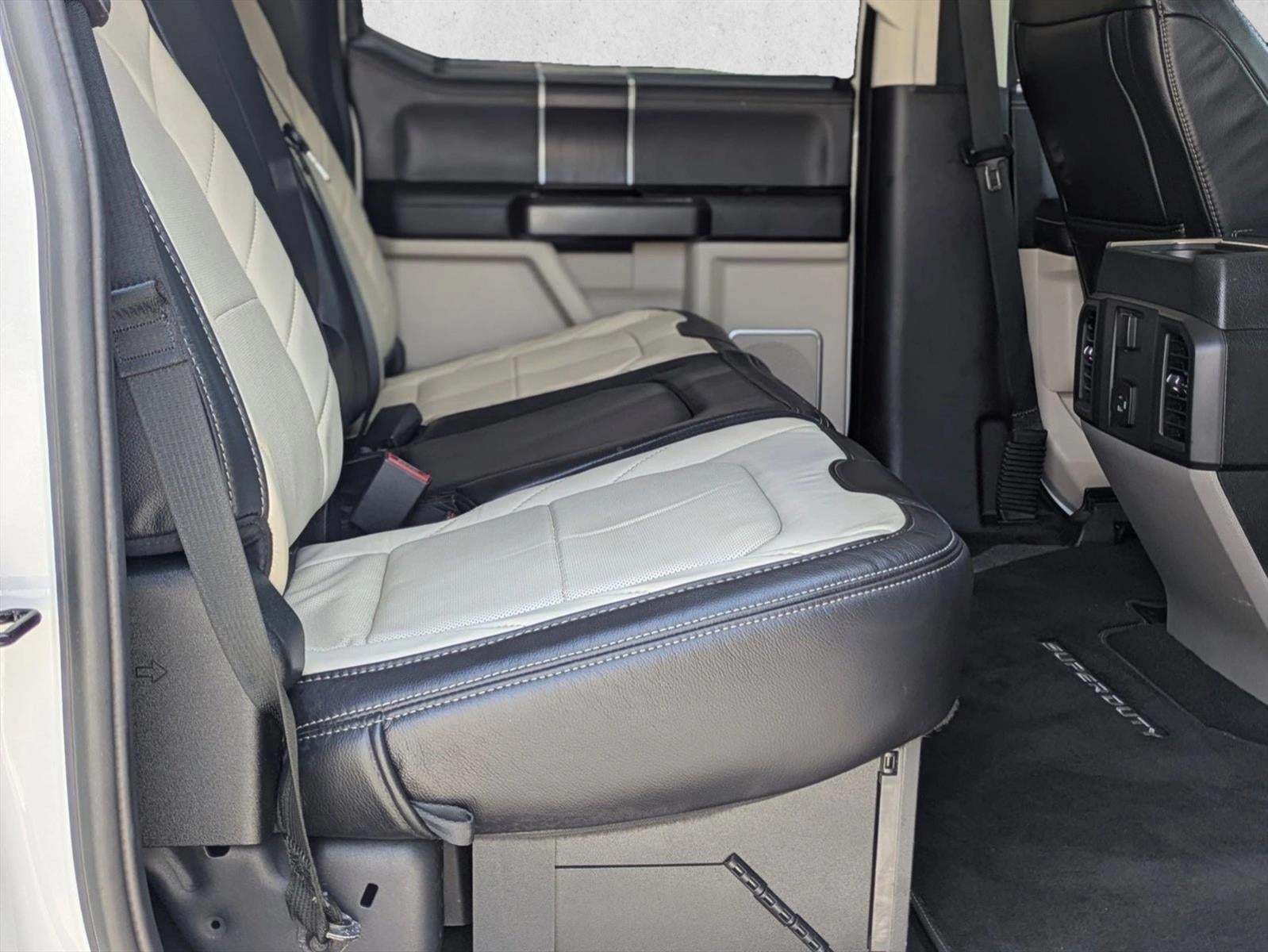 2020 Ford Super Duty F-450 DRW Limited 4WD Crew Cab 8' Box