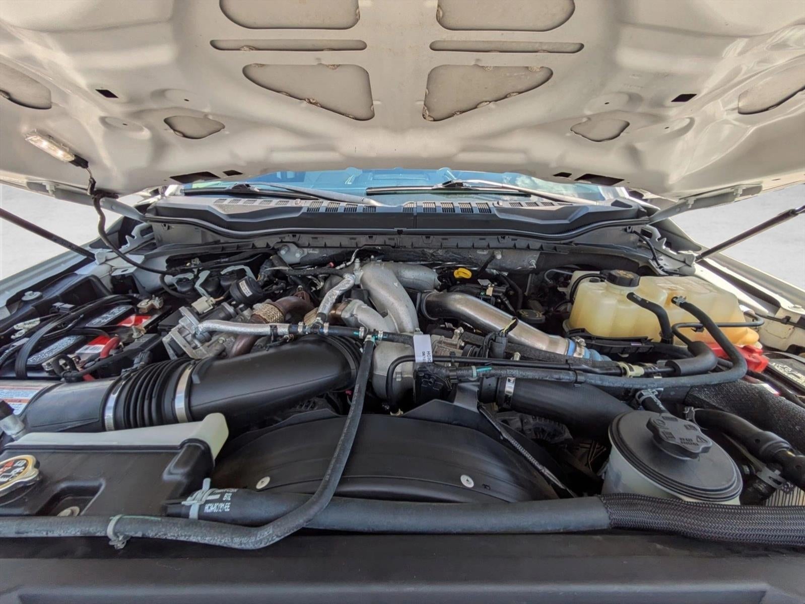 2020 Ford Super Duty F-450 DRW Limited 4WD Crew Cab 8' Box