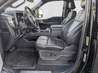 2026 Ford Super Duty F-450 DRW Platinum 4WD Crew Cab 8' Box
