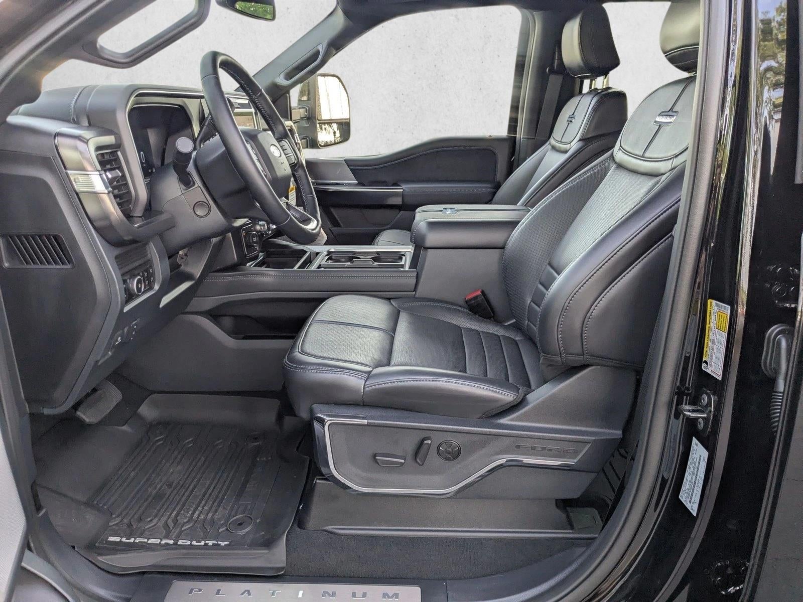 2026 Ford Super Duty F-450 DRW Platinum 4WD Crew Cab 8' Box