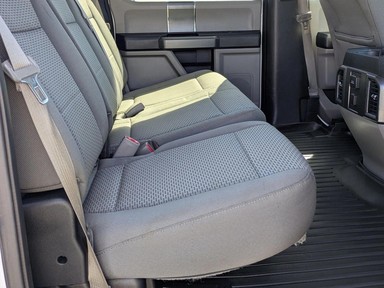 2016 Ford F-150 2WD SuperCrew 5-1/2 Ft Box XLT