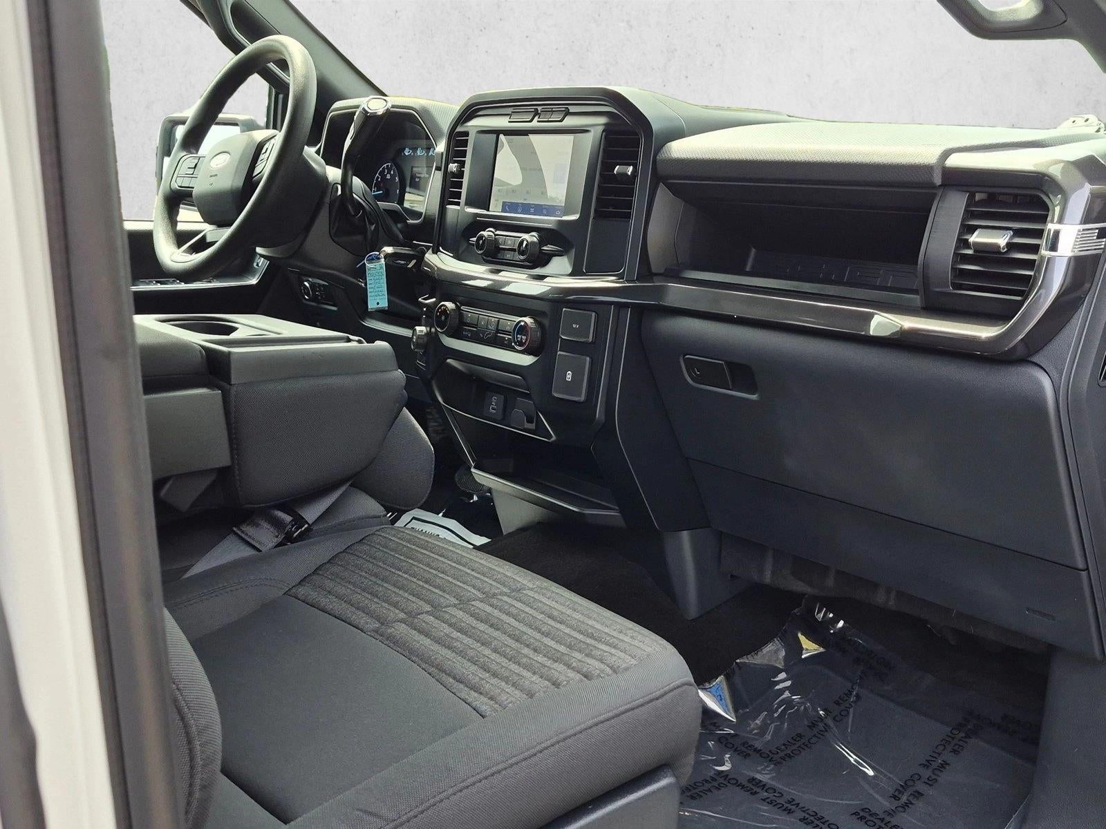 2023 Ford F-150 XL 2WD SuperCrew 5.5' Box