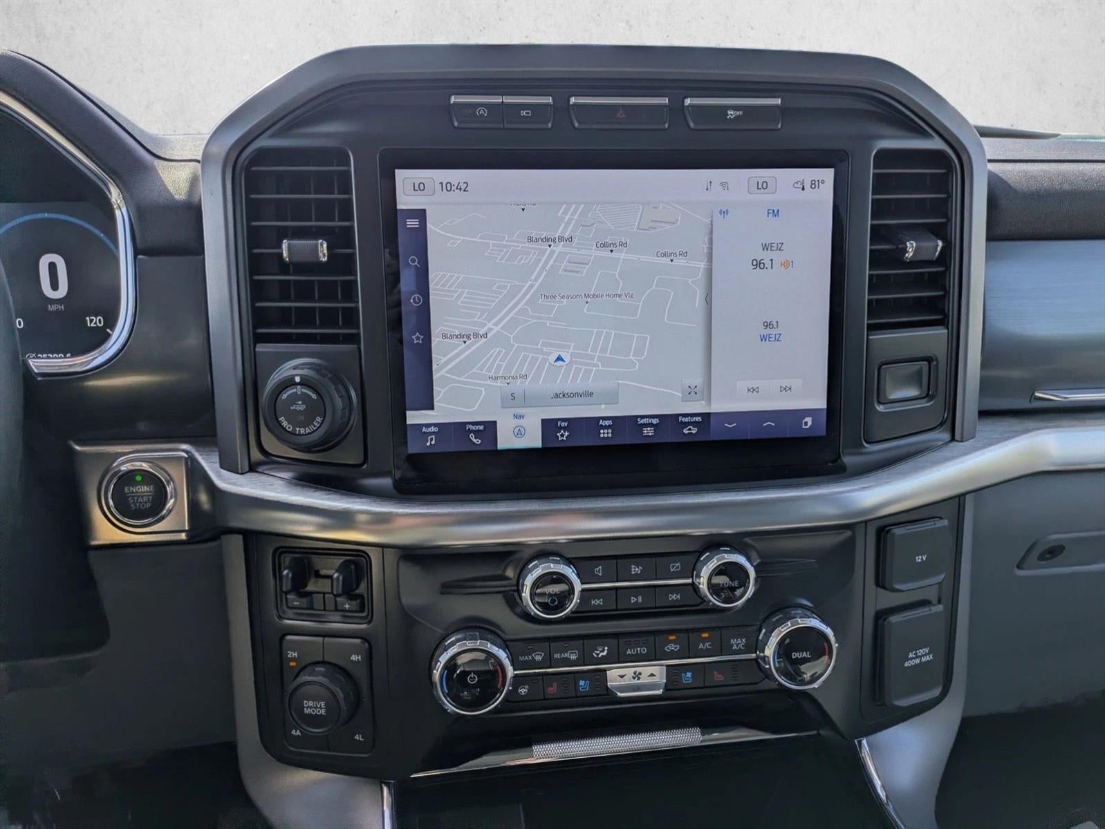 2023 Ford F-150 LARIAT 4WD SuperCrew 5.5' Box