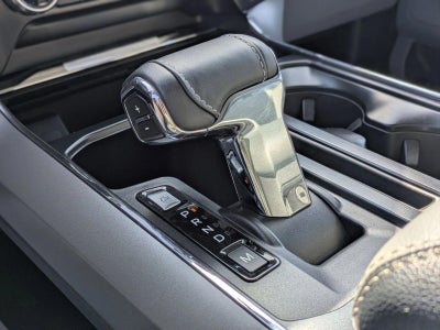 2023 Ford F-150 LARIAT 4WD SuperCrew 5.5' Box