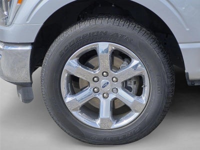 2022 Ford F-150 LARIAT 4WD SuperCrew 5.5' Box