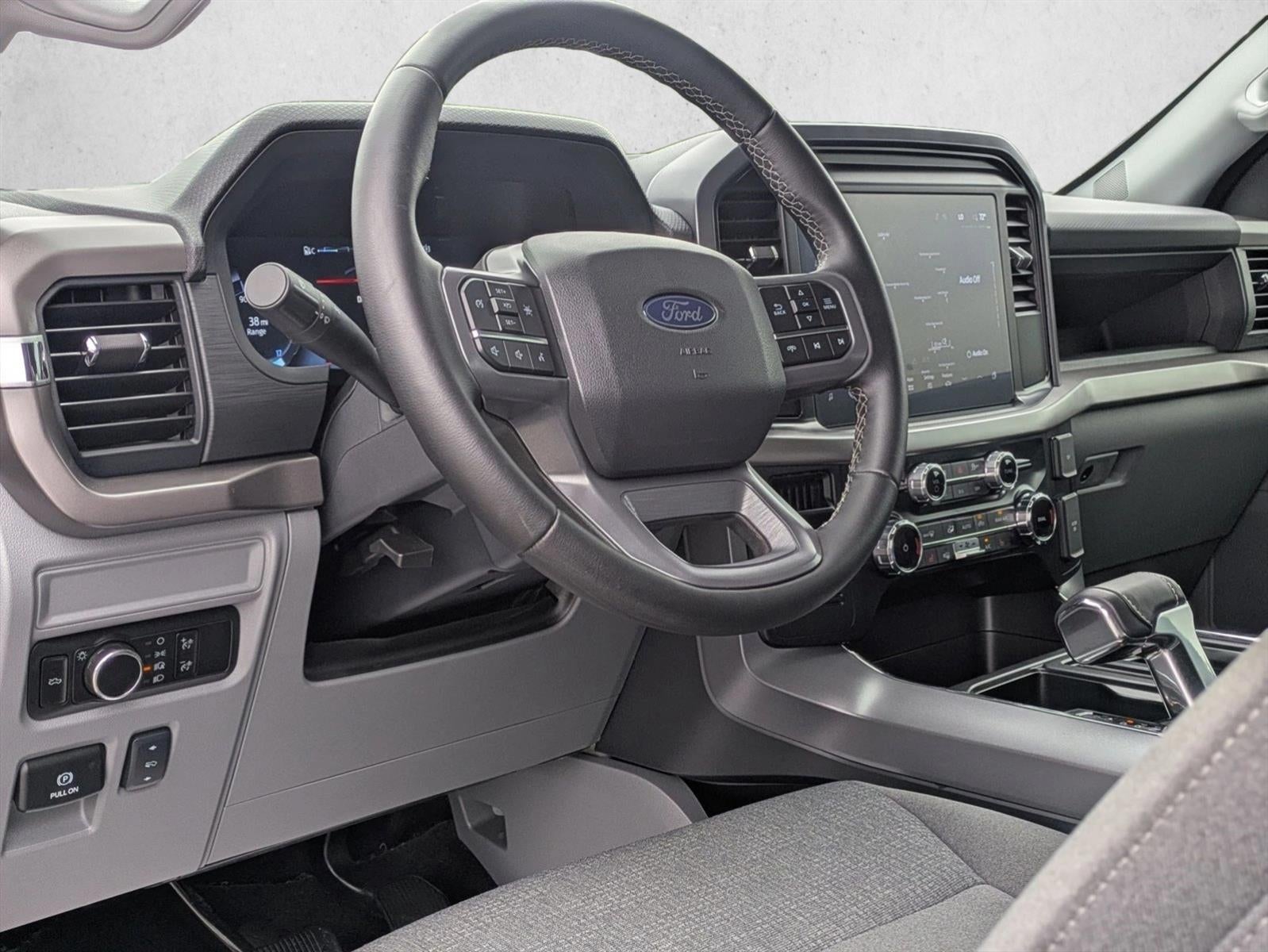 2025 Ford F-150 Lightning XLT 4WD SuperCrew 5.5' Box