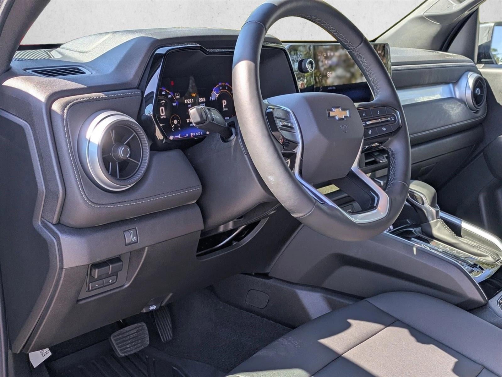 2025 Chevrolet Colorado Crew Cab Short Box 4-Wheel Drive LT