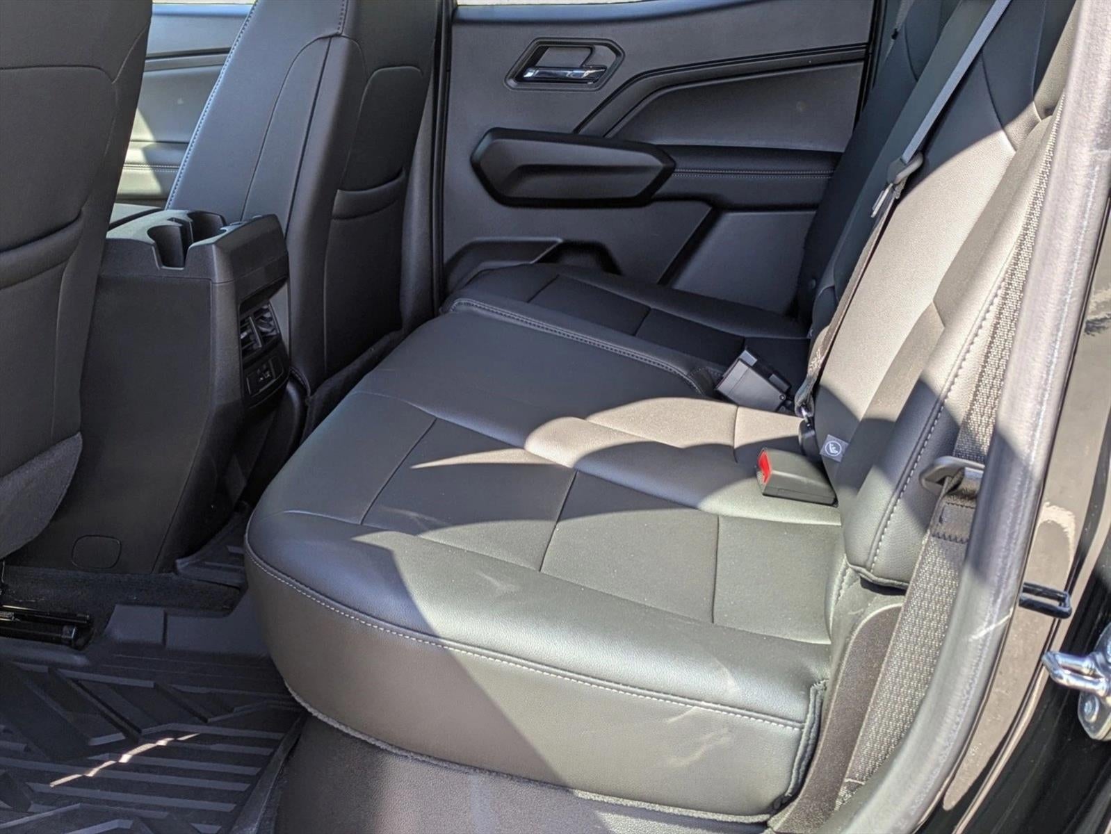 2025 Chevrolet Colorado Crew Cab Short Box 4-Wheel Drive LT