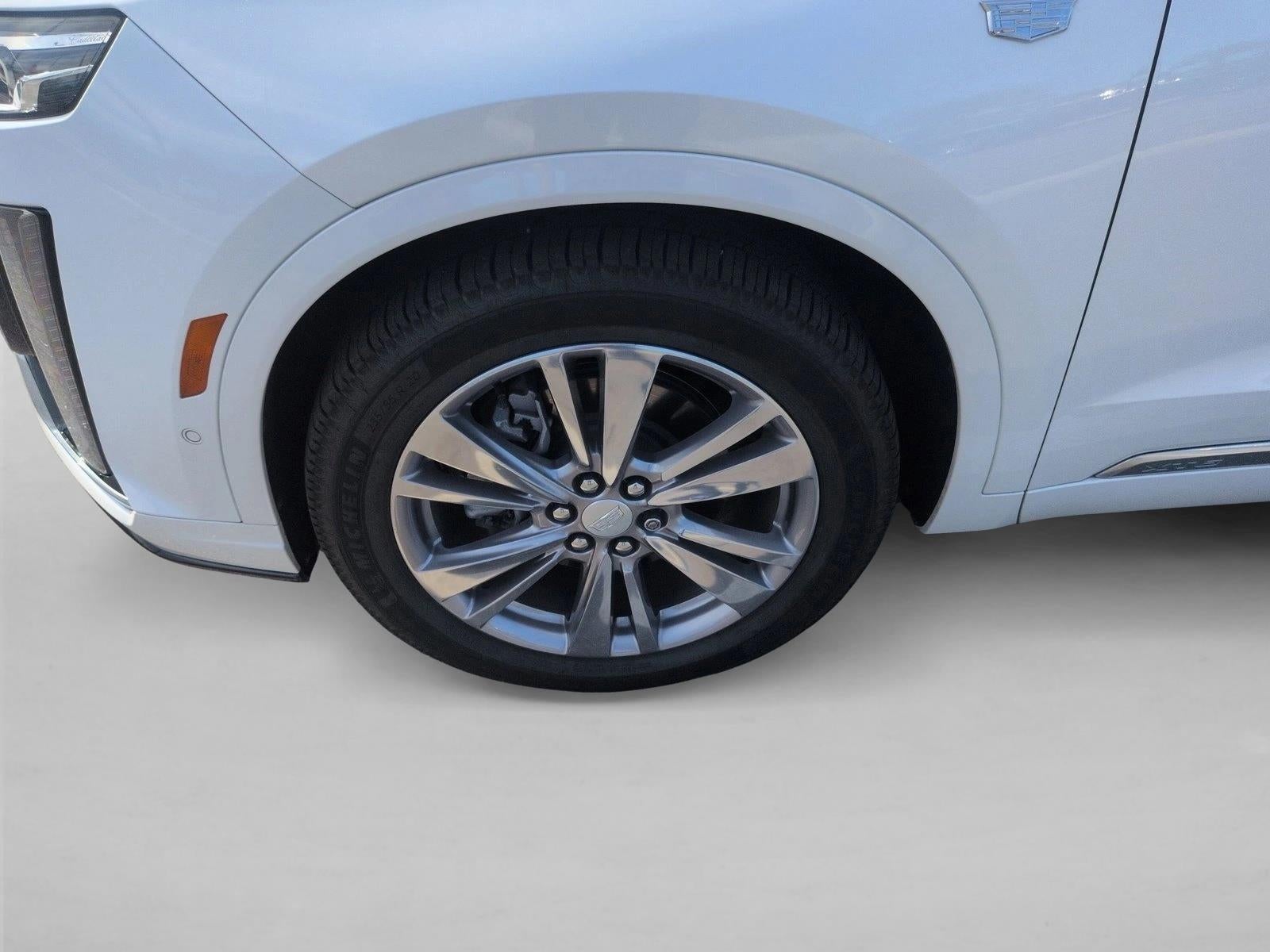 2024 Cadillac XT6 FWD 4dr Premium Luxury