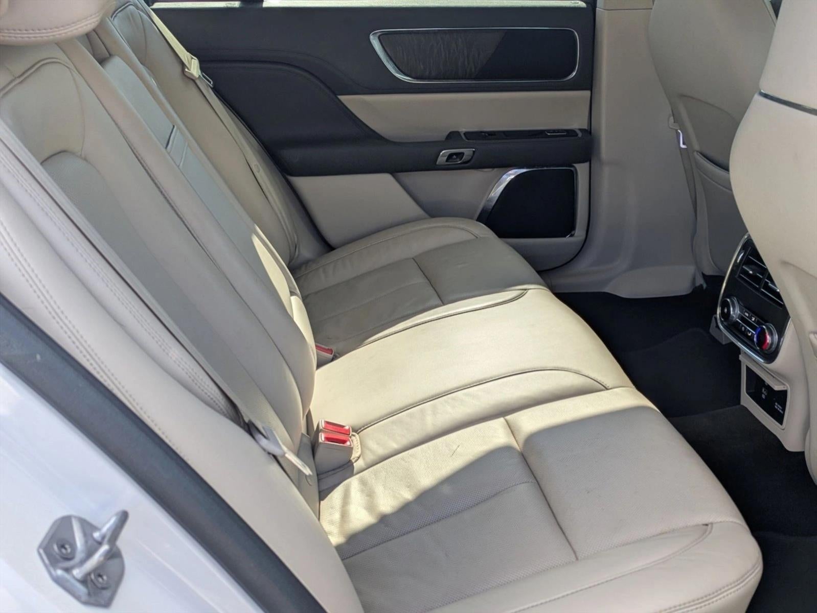 2017 Lincoln Continental Reserve FWD