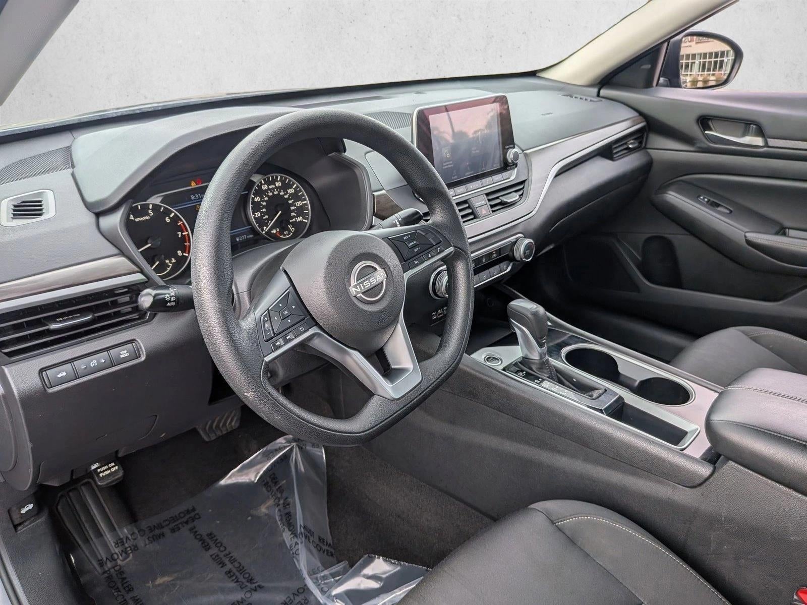 2024 Nissan Altima 2.5 SV Sedan