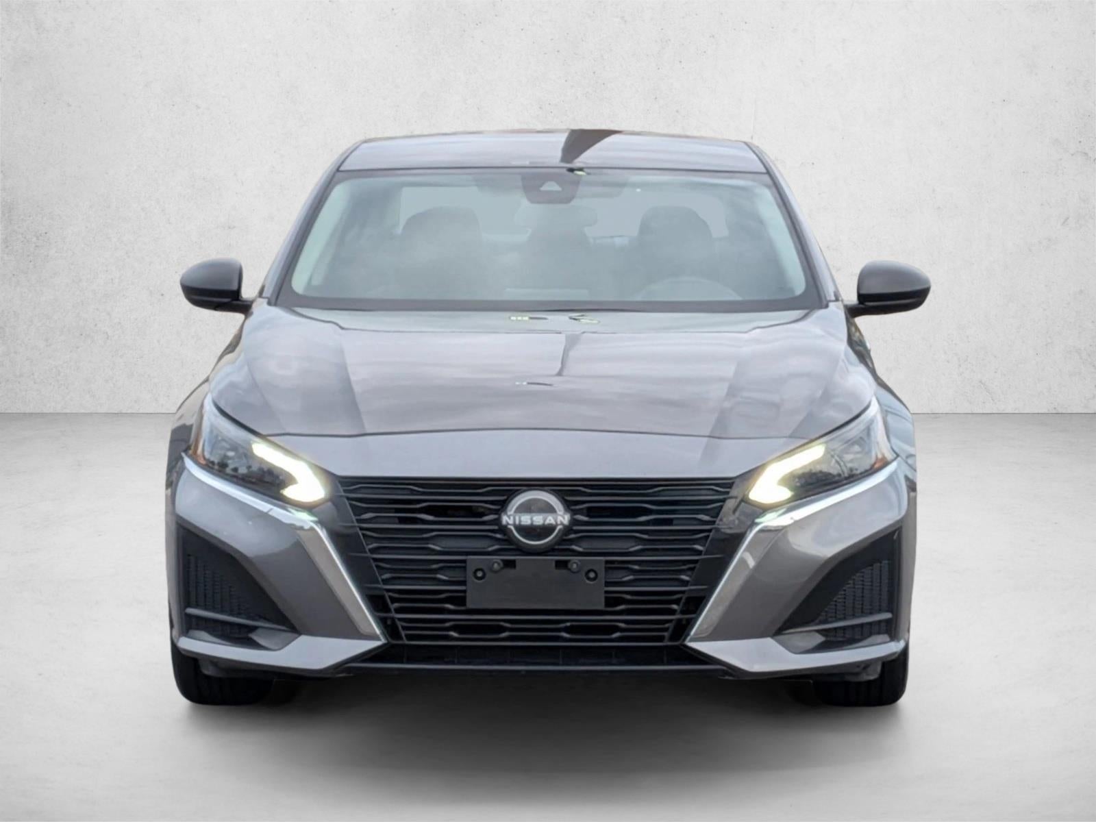 2024 Nissan Altima 2.5 SV Sedan