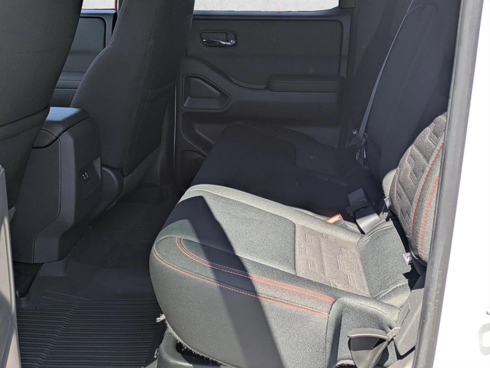 2022 Nissan Frontier Crew Cab 4x4 PRO-4X Auto