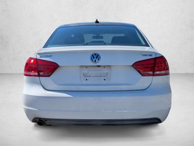 2014 Volkswagen Passat 4dr Sdn 1.8T Auto Sport PZEV