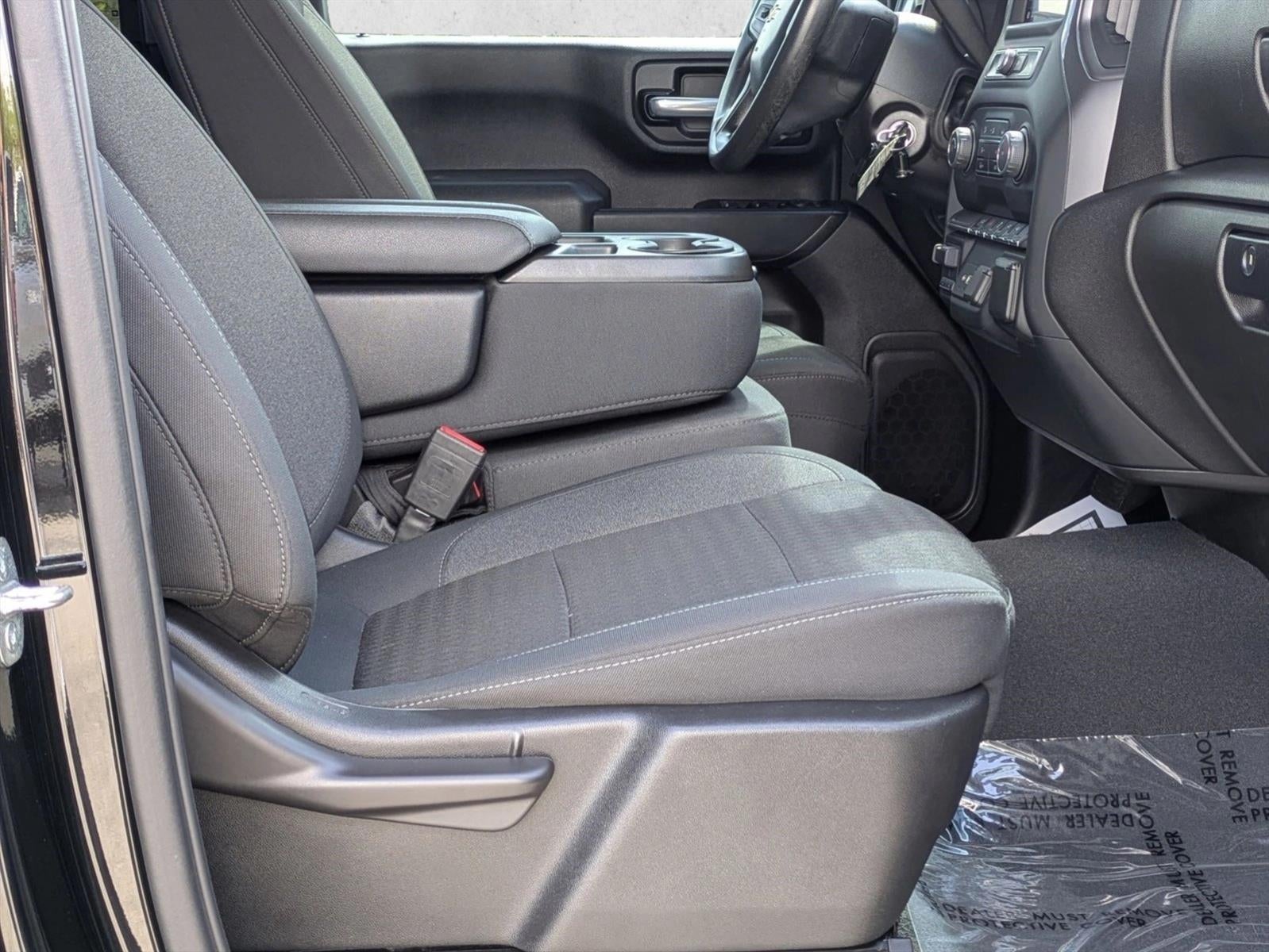 2022 Chevrolet Silverado 2500 HD Crew Cab Standard Box 2-Wheel Drive Custom