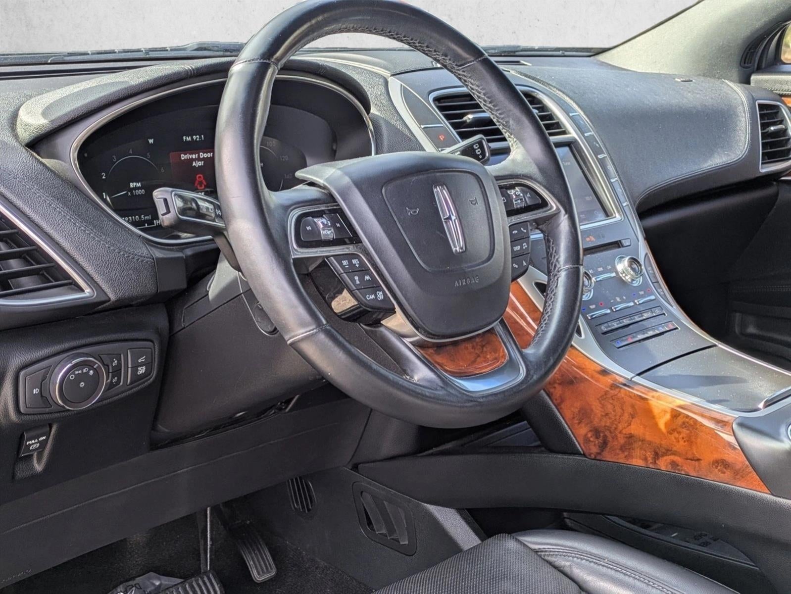 2020 Lincoln Nautilus Reserve AWD