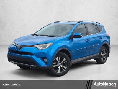2017 Toyota RAV4 XLE AWD (Natl)