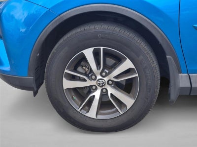 2017 Toyota RAV4 XLE AWD (Natl)
