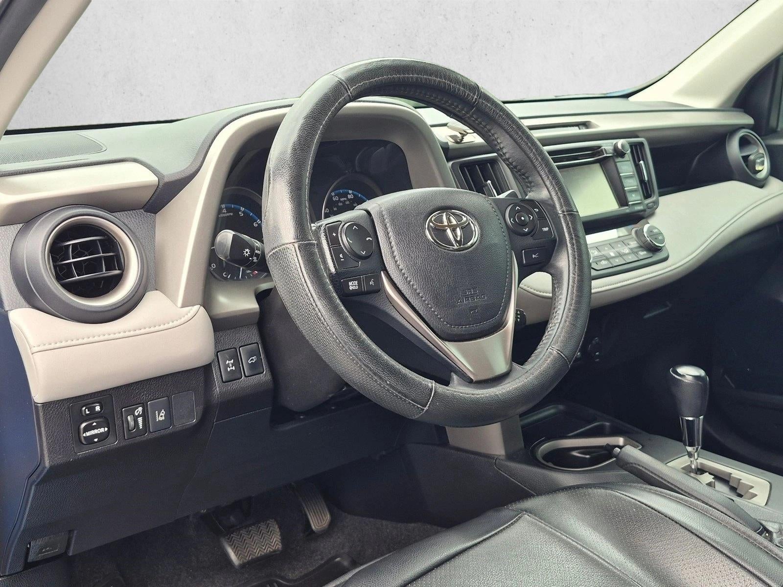 2017 Toyota RAV4 XLE AWD (Natl)