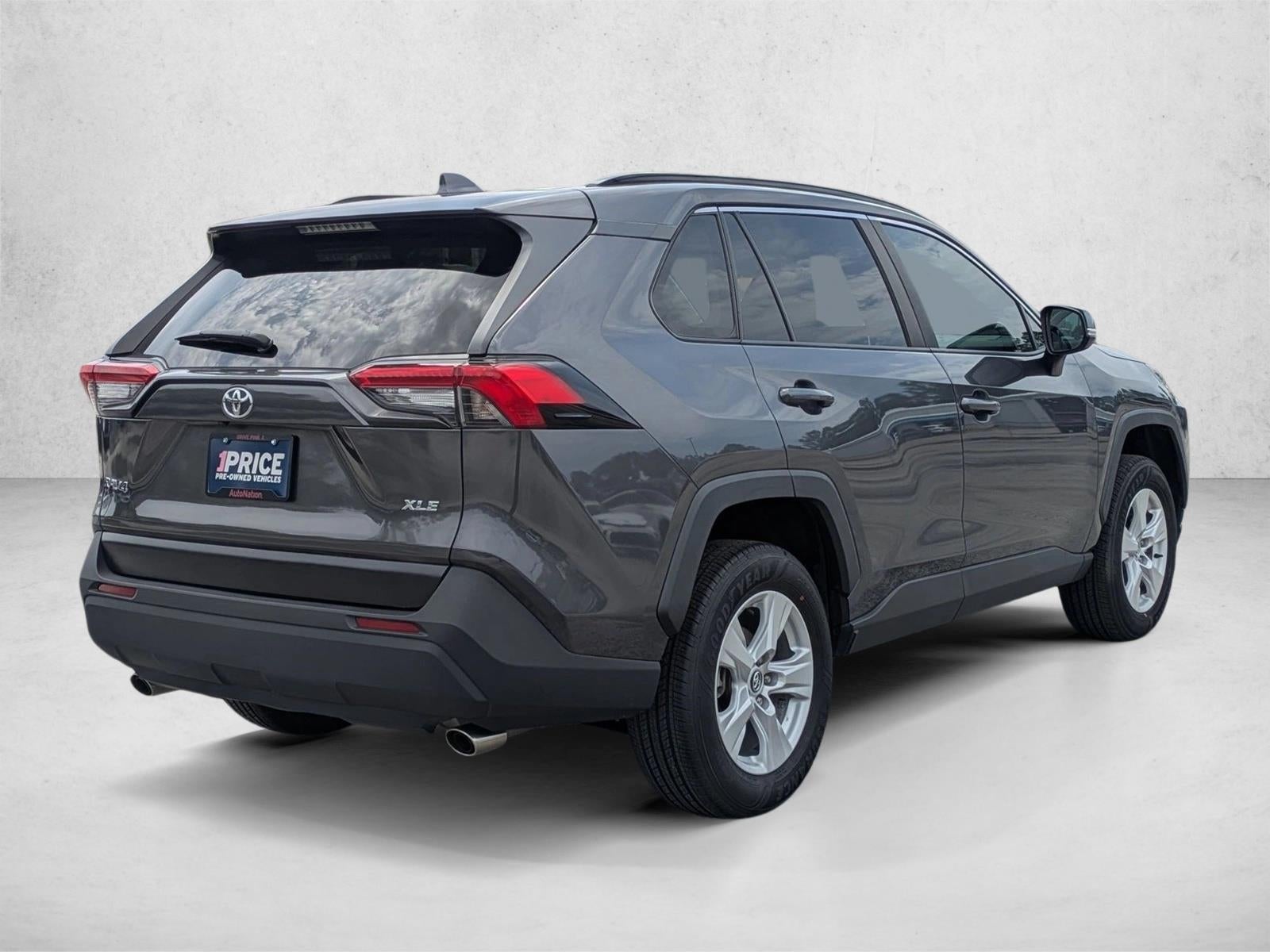 2021 Toyota RAV4 XLE FWD (GS)