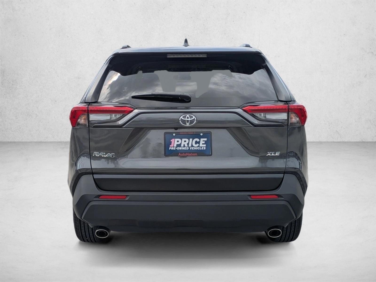 2021 Toyota RAV4 XLE FWD (GS)