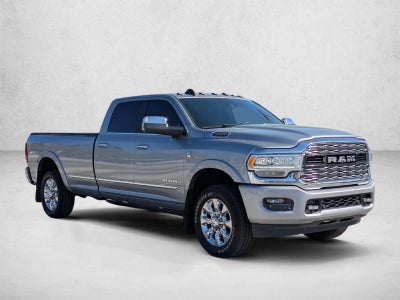 2019 RAM 3500 Limited 4x4 Crew Cab 8' Box