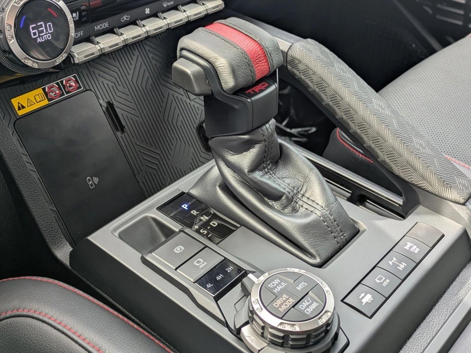 2025 Toyota Tacoma 4WD 4WD TRD Pro Hybrid Double Cab 5' Bed AT (Natl)