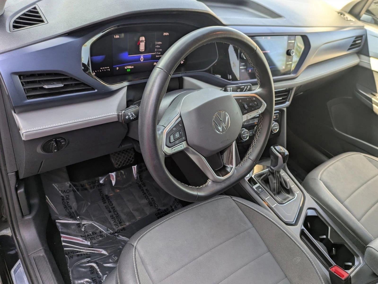 2024 Volkswagen Taos SE FWD