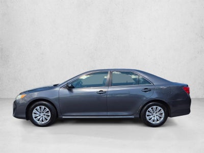 2012 Toyota Camry 4dr Sdn I4 Auto LE (Natl)