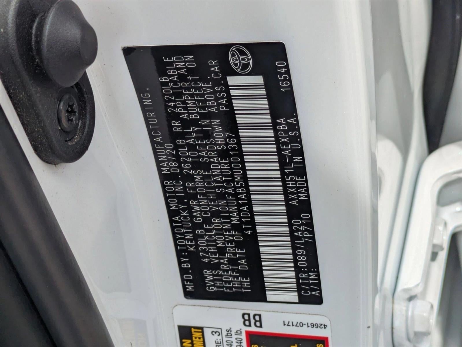 2021 Toyota Avalon Hybrid Limited FWD (Natl)