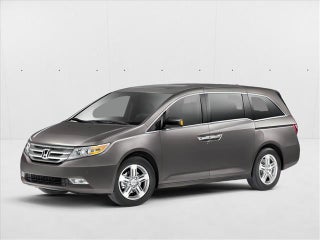 2013 Honda Odyssey Touring with DVD Rear Entertainment System and Navigation