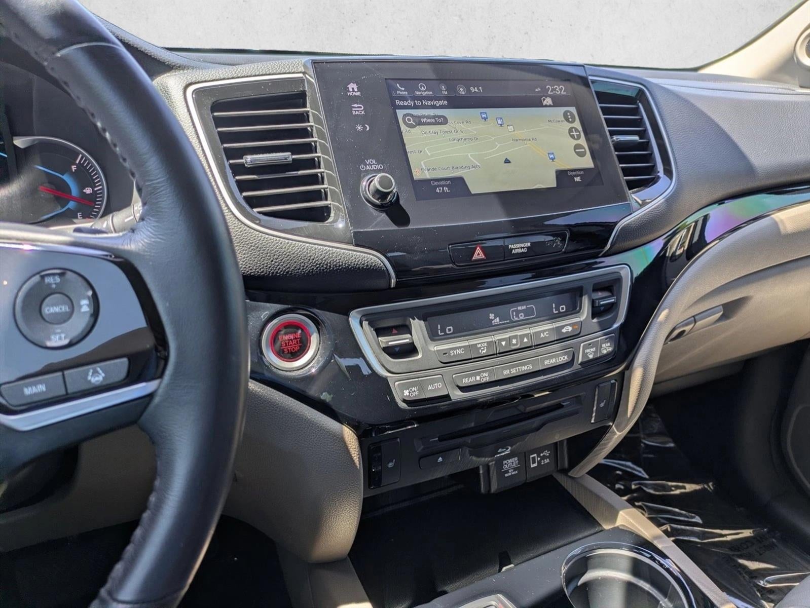2022 Honda Pilot Touring 7-Passenger 2WD